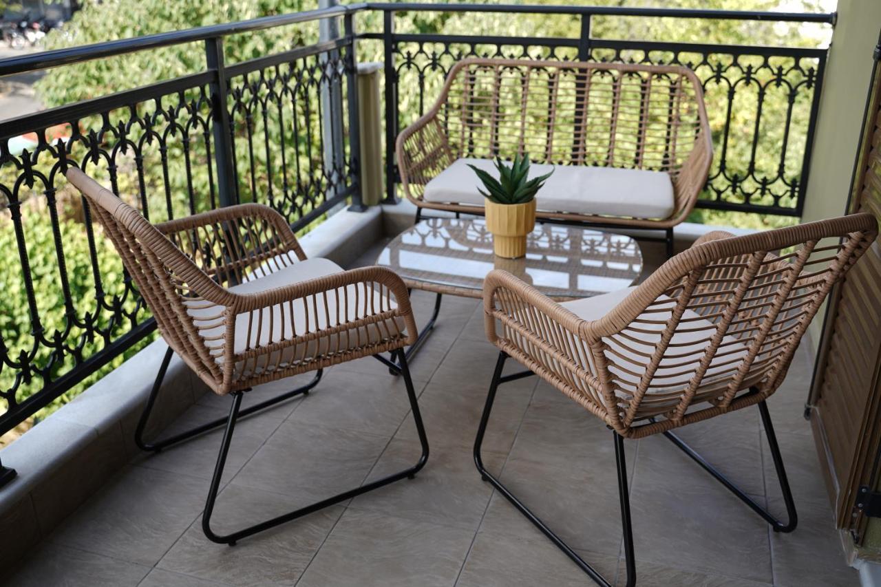 Grand View Suites Meteora Калампака Екстериор снимка